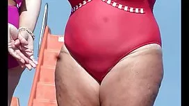 小丑zasandalil美麗的金發女郎在濕屄