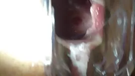 在浪蕩公子俱樂部與兩個女孩發生性關係