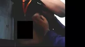 年輕人性交睡覺的女孩
